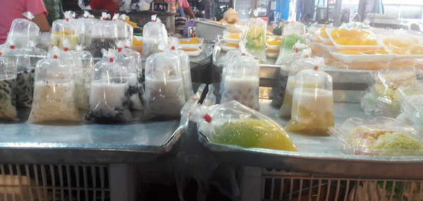 กาดหนองหอย ร้านขนมหวาน