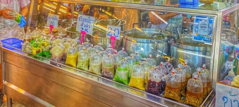 ตลาดธันยา ร้านขนมหวาน