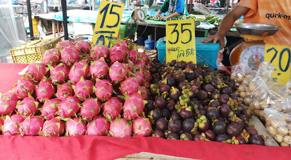ร้านผลไม้