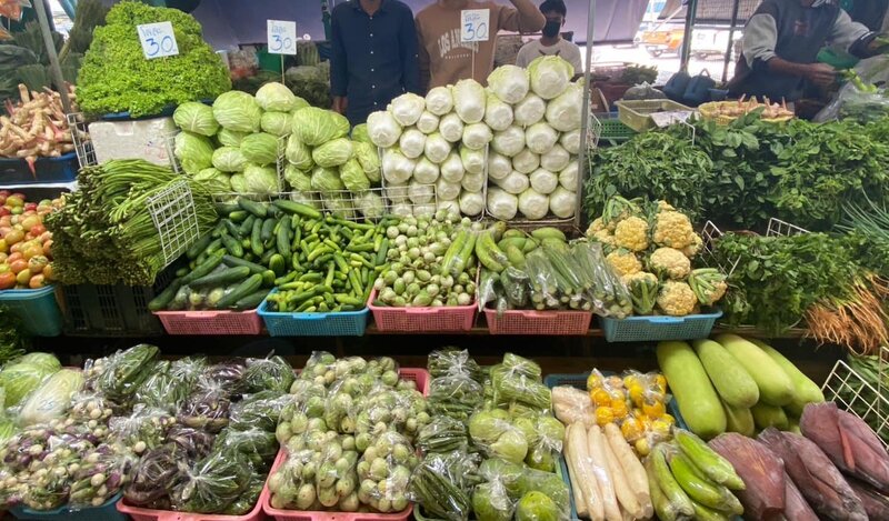 ตลาดทิพย์เกสร ร้านผัก