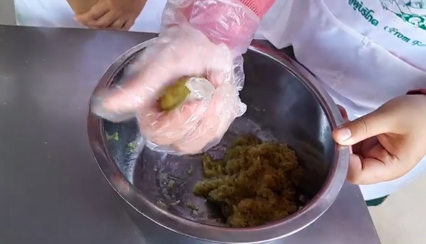 ปั้นข้าว