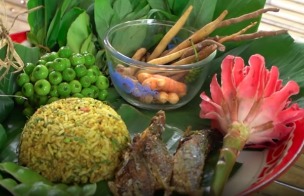 ข้าวยำโจร ข้าวยำโจร