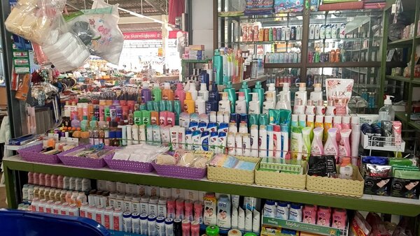 ตลาดเบญจพร ตลาดสงขลา ร้านของใช้