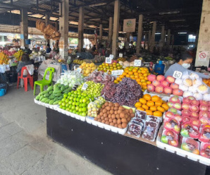 ตลาดเช้า เชียงราย ตลาดเมืองชุม เปิดขายทุกวัน เวลา 05.00-08.30. น.