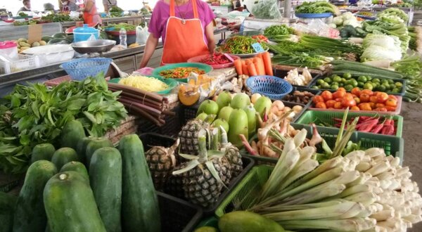 ตลาดเบญจพร ตลาดสดสงขลา ร้านผัก