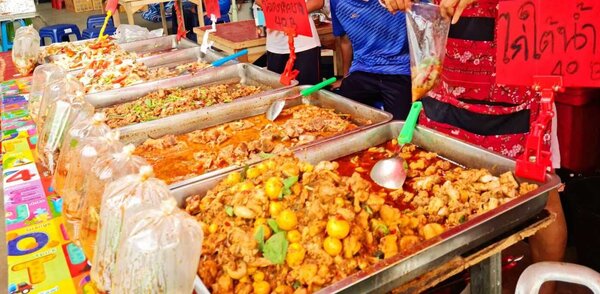 ตลาดสดขุนวิชัย ตลาดสด ปราจีนบุรี ร้านอาหารปรุงสุก