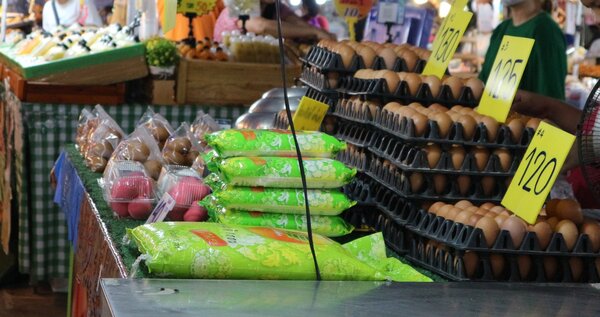 ตลาดโพศรี ตลาดสด อุดรธานี ร้านไข่