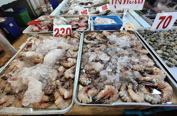 ตลาดสดกะทู้ใหม่ ตลาดสดภูเก็ต ร้านของทะเลสด