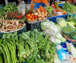 ตลาดท่ากลาง จ.ตรัง เปิดขายทุกวัน เวลา 01.00-10.30 น.