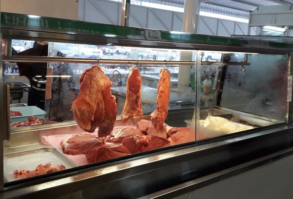 ตลาดสดรวมใจ ตลาดสด เมืองทองธานี ร้านหมูสด
