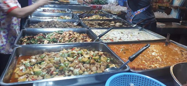 ตลาดกุนธรบางพลี ตลาดเช้า สมุทรปราการ ร้านอาหารปรุงสุก