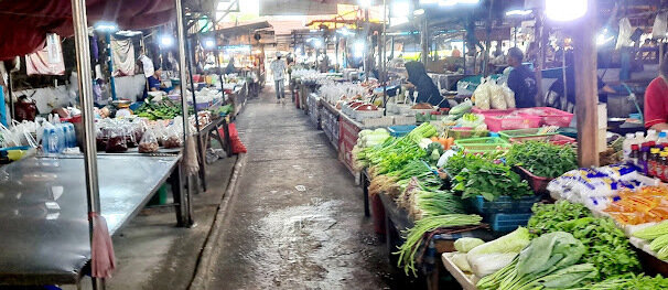 ตลาดกันทรารมย์ ตลาดสด ศรีสะเกษ โซนผักสด