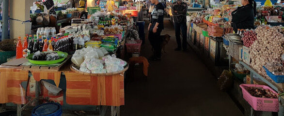 ตลาดสดศรีพิทักษ์
