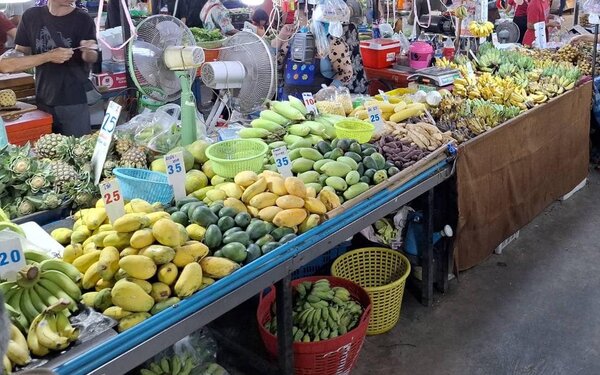ร้านผลไม้สด