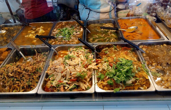 ไนท์บาซาร์ บุรีรัมย์ ตลาดสด บุรีรัมย์ ร้านอาหารปรุงสุก