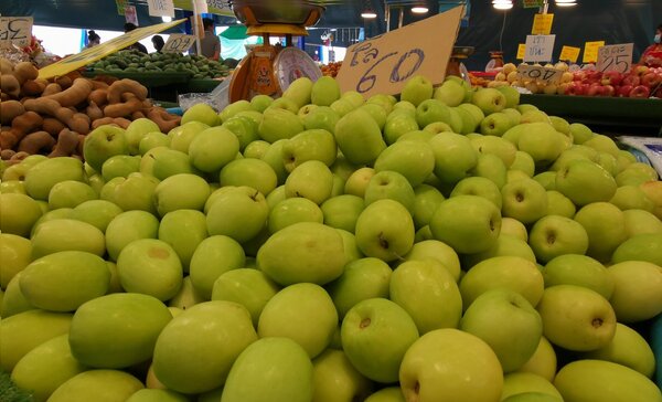 ตลาดโกสุมรวมใจ ตลาดเช้า ดอนเมือง ผลไม้
