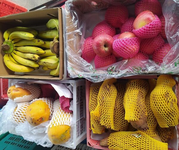 ตลาดรัตนพร เทียนทะเล 20 ผลไม้