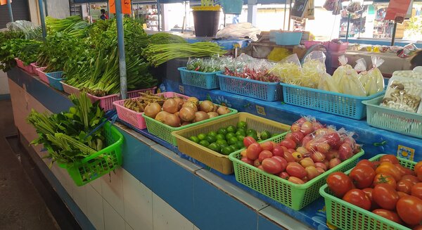 ตลาดรัตนพร เทียนทะเล 20 ผักสดต่างๆ