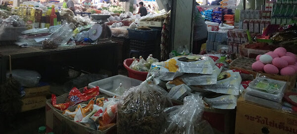 ตลาดณัฐพงษ์ (ชูเดช) ตลาดหนองบัวลำภู ร้านของชำ