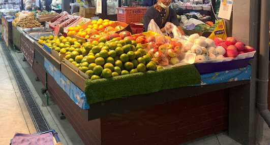 ตลาดกรุงธน ร้านผลไม้