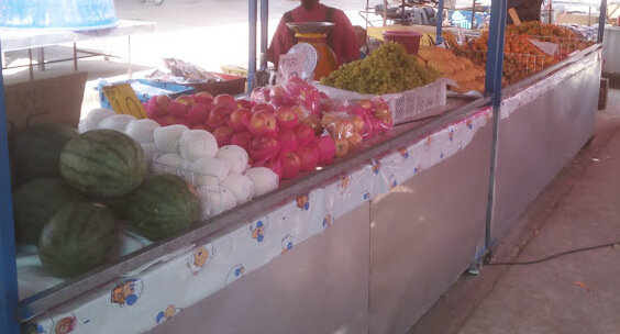 ตลาดสดเทศบาลตำบลบัวเชด ตลาดสด สุรินทร์ ร้านผลไม้