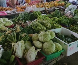 ตลาดสด บางละมุง ตลาดบัวขาวมาร์เก็ต ใกล้พัทยาไนท์บาซาร์