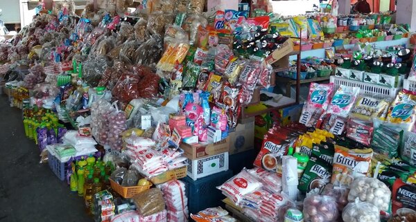 ตลาดสดเทศบาลตำบลแม่ต้าน ตลาดท่าสองยาง ร้านของใช้