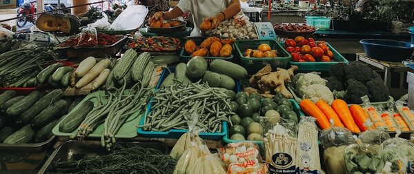 ตลาดสดกราภูงา ตลาดสด พังงา ร้านผัก
