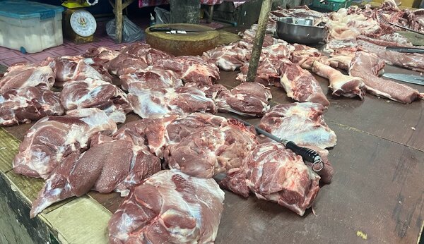 หมูสด
